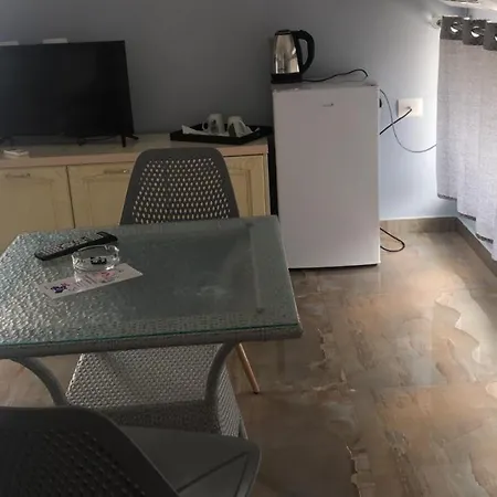 Daire Oriente Sole Dhërmi